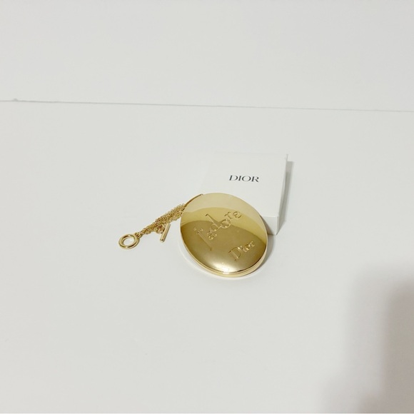 🌸New  Dior Parfums J'adore Pocket Mirror Gold  Metal - Picture 2 of 4